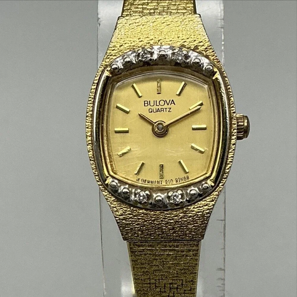 Vtg Bulova Womens Watch 17mm Gold Tone Diamond Bracelet New Battery 6.5